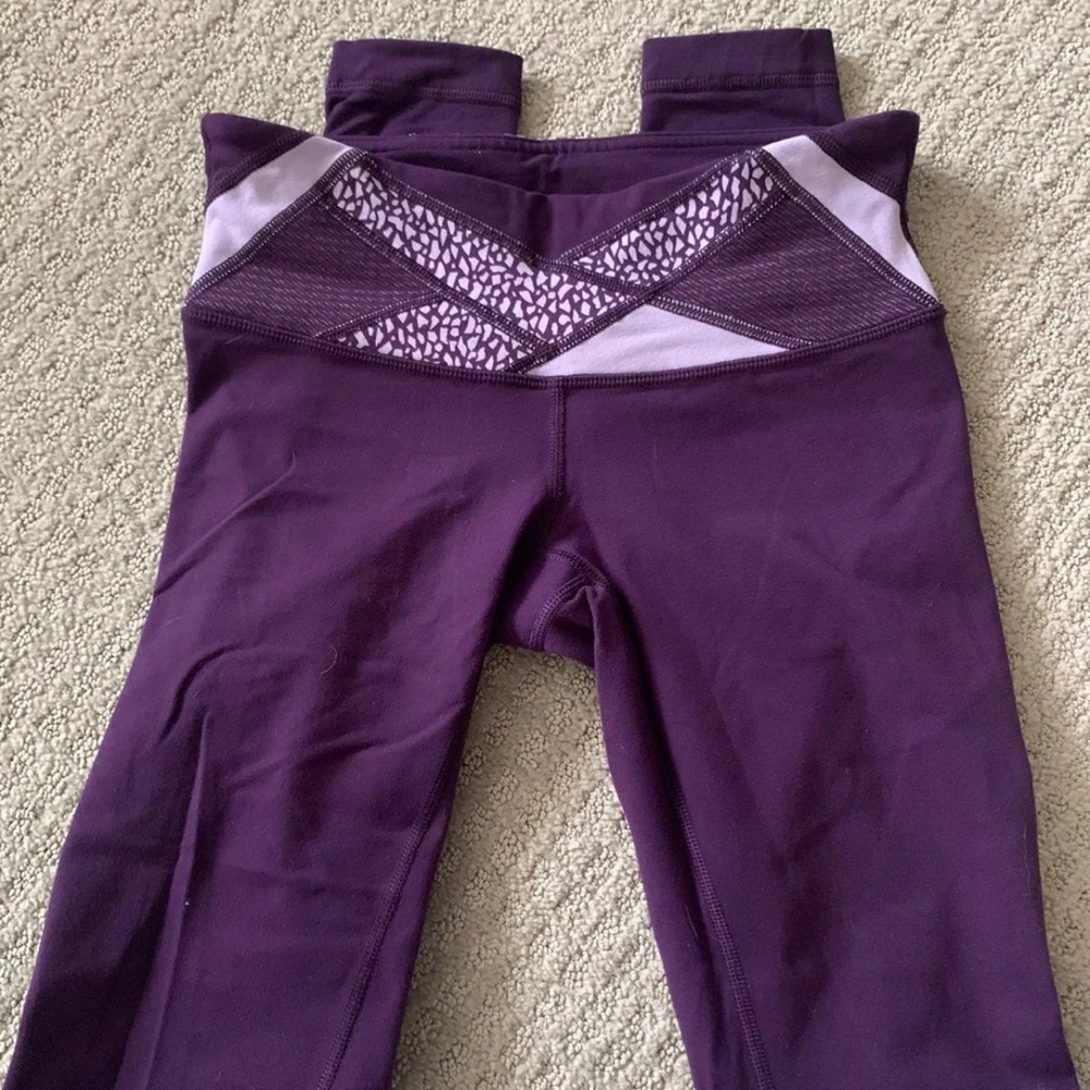 Lululemon purple 28” leggings size 4 low waist